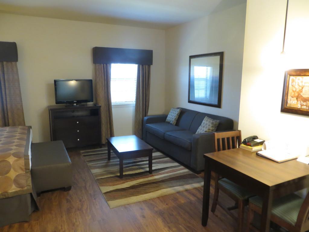 Hotel The At 4*